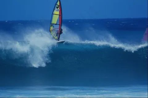 小丑老虎机：神秘小丑